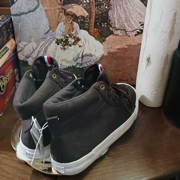 👟 👟 Navy Faux Suede Hightop Sneakers 👟 👞NWT!Dark Brown,Nice🎁Gift. 👟 👞 - Picture 3 of 12